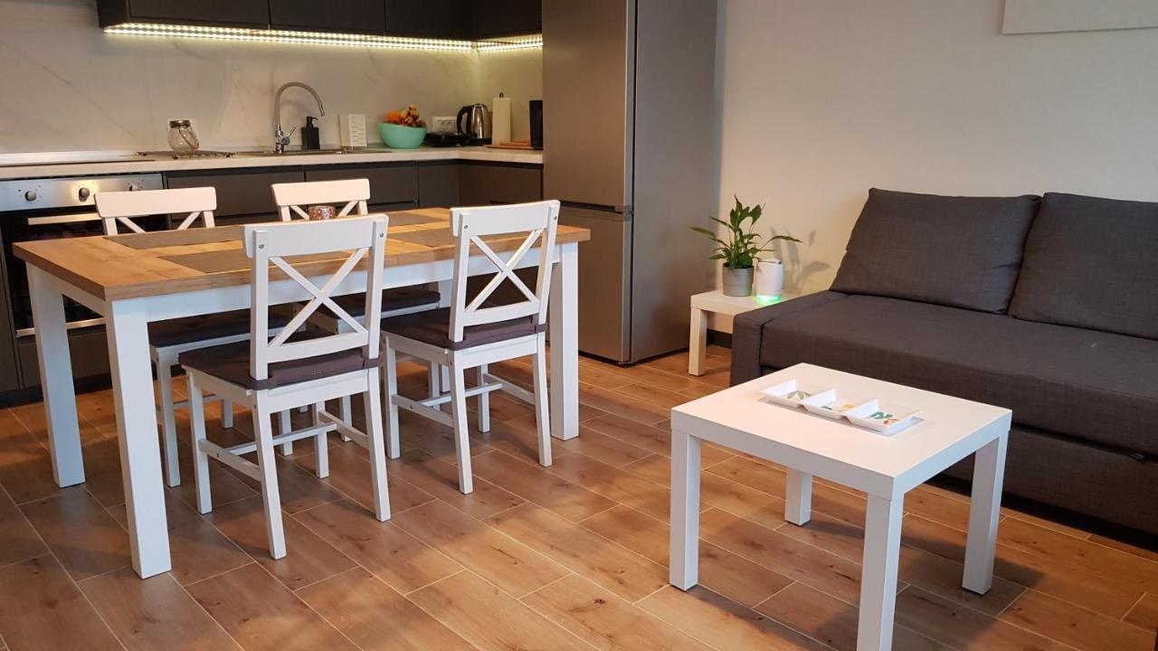Kalea Pula Center Apartment ภายนอก รูปภาพ